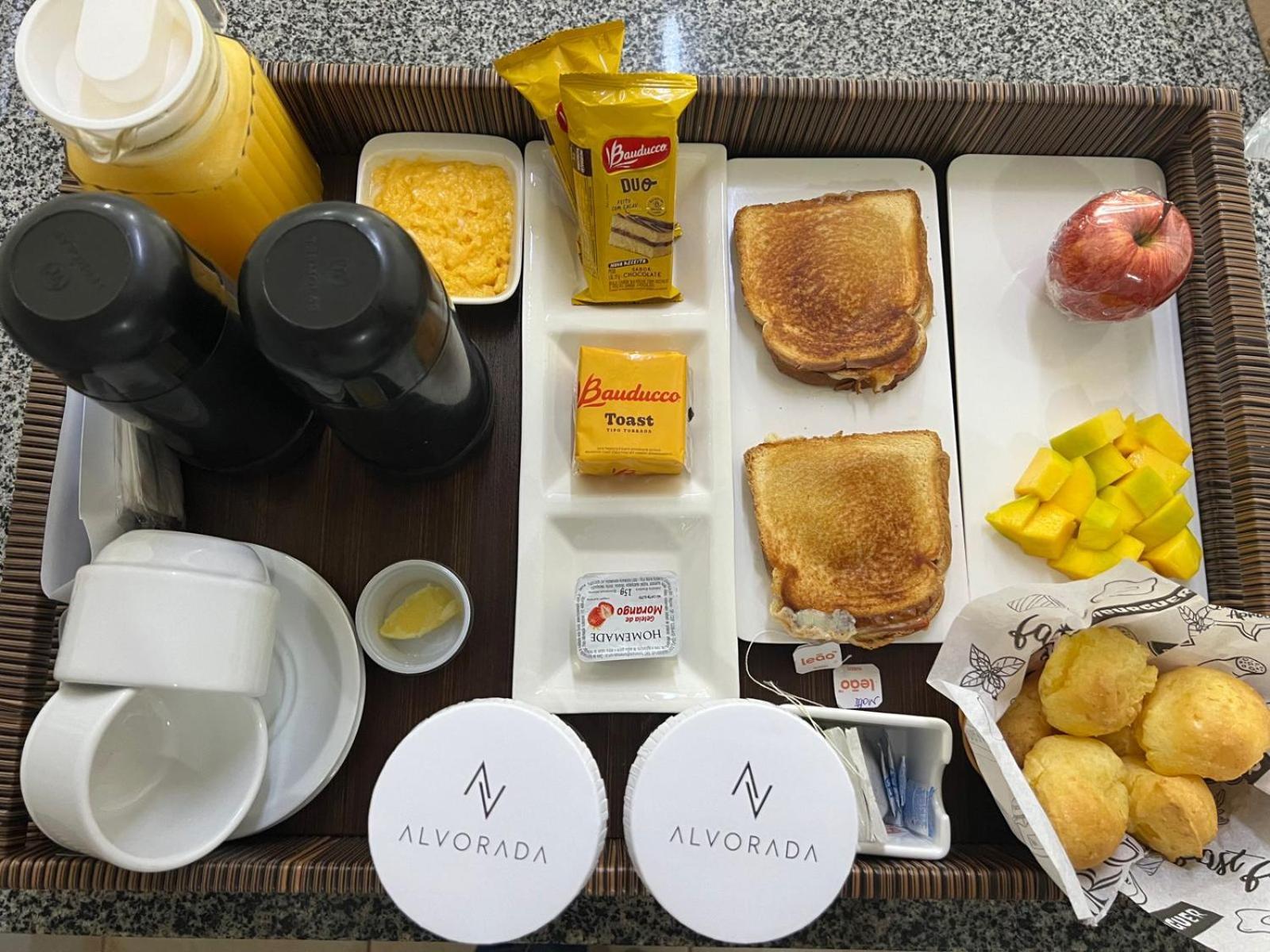 Alvorada Suites (Adults Only) Rio Verde Bagian luar foto